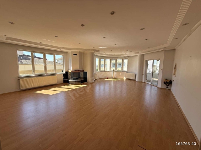 ORKİDE PASTANESİ ARKASI GARAJLI KİRALIK 4+1 DAİRE