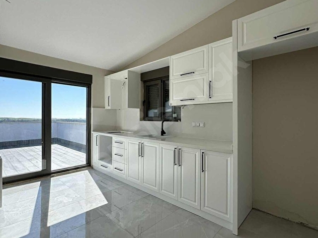 ALBATROS SİTESİNDE 350 M² ULTRA LÜKS 5+2 LOFT DUBLEKS - Görsel 3