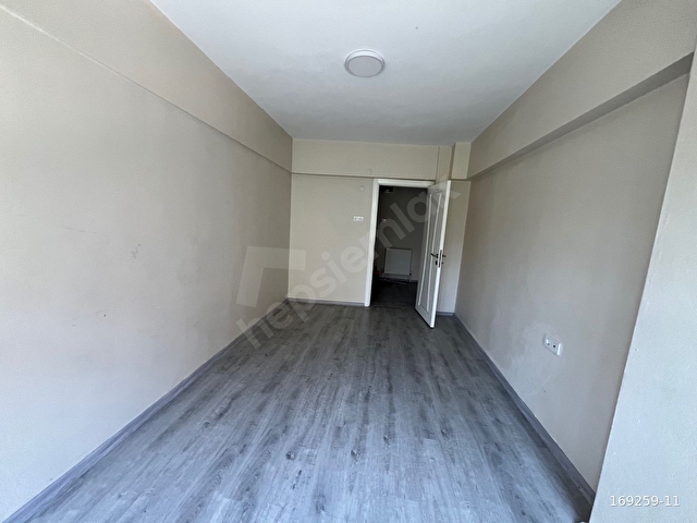 Beşyüzevlerde Cadde Yakını, Merkezi Konumda Temiz 2+1 Kiralık - Görsel 20