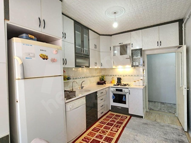YÜKSEL ŞAHİNDEN BOSNA SAĞLIK OCAĞINA YAKIN BAKIMLI 3+1 DAİRE - Görsel 2