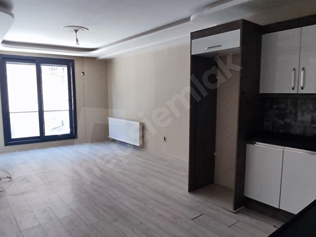 İZMİR ÜÇYOL BETONYOL DA 2+1 OTOPARKLI - Görsel 8