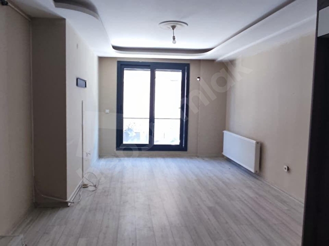 İZMİR ÜÇYOL BETONYOL DA 2+1 OTOPARKLI - Görsel 18