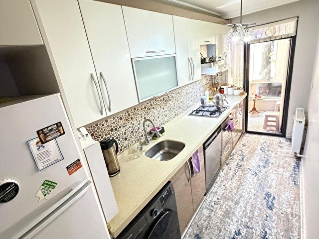ERGÜVENDEN YEŞİLPINAR MERKEZİ KONUMDA 2+1 95M2 3.KAT 6YILLIK - Görsel 9