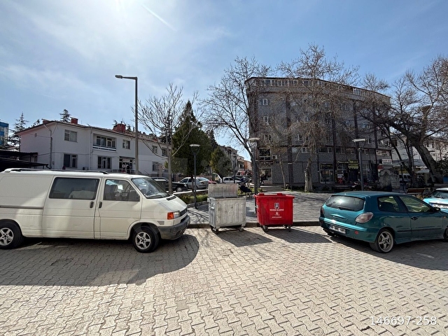 ZER GAYRİMENKUL’den Askerlik Şubesi Karşısı Kiralık Ofis - Görsel 6
