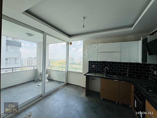 100 YIL CADDE ÜZERİ 2+1 KAPALI MUTFAK ÇİFT BANYO