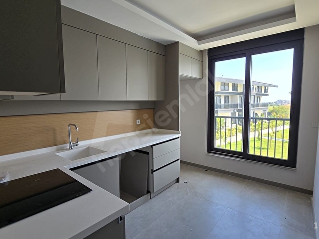 KUMKÖY LA MARİN SİTESİNDE  SATILIK 3+1 DUBLEKS DAİRE - Görsel 3