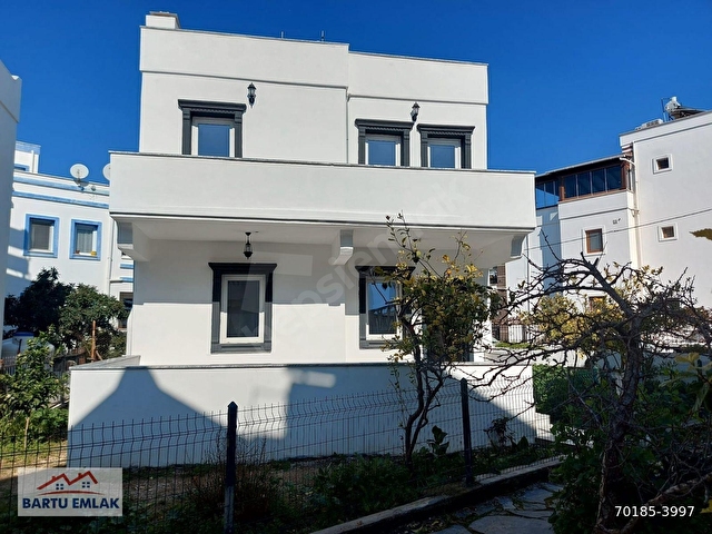 BARTU EMLAKTAN TURGUTREİS TAM MERKEZDE SAHİLE YAKIN 4+1 TRİPLEX - Görsel 11