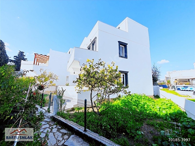 BARTU EMLAKTAN TURGUTREİS TAM MERKEZDE SAHİLE YAKIN 4+1 TRİPLEX - Görsel 10