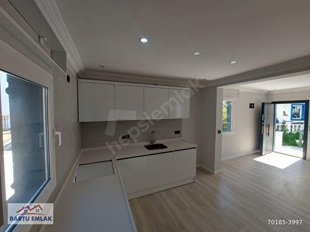 BARTU EMLAKTAN TURGUTREİS TAM MERKEZDE SAHİLE YAKIN 4+1 TRİPLEX - Görsel 15