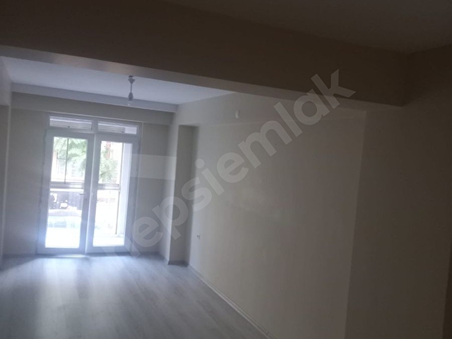 SATILIK 3+1 157 M2 DAİRE BAHÇELİEVLER - Görsel 13