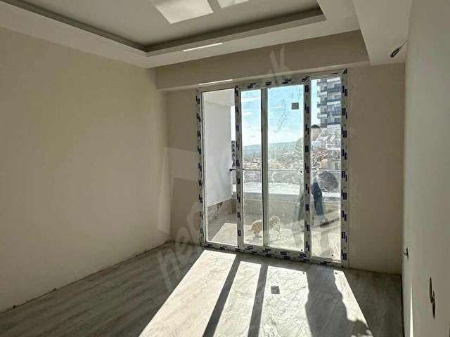 HRKDEN AYAŞDA SATILIK LÜKS KONSEPT 1+1 SATILIK HAVUZLU DAİRE - Görsel 5