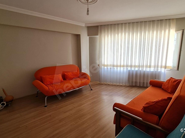 KÜÇÜKKUYU MERKEZDE 3+1-140 M2 BAKIMLI FIRSAT DAİRE SATILIK - Görsel 17
