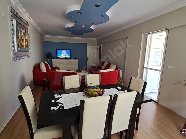 KÜÇÜKKUYU MERKEZDE 3+1-140 M2 BAKIMLI FIRSAT DAİRE SATILIK - Görsel 19