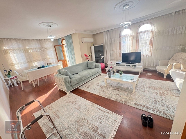 Cennet Mahde Ön Cephe Asansörlü Net 165 m2 Satılık 3+1 Daire