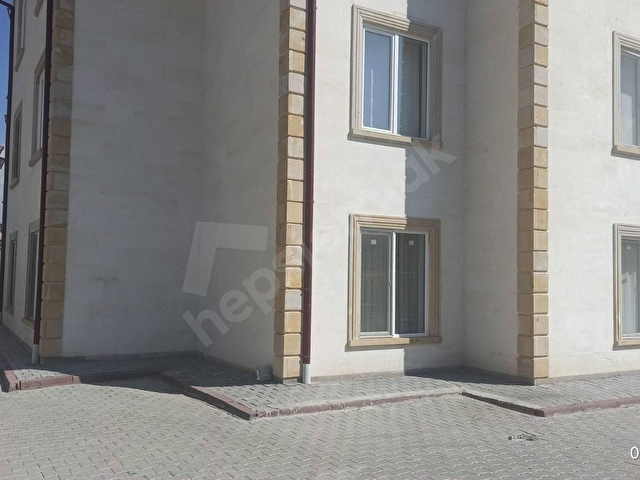 BAHÇELİEVLERDE SAHİBİNDEN SATILIK  3+1 EŞYALI DAİRE - Görsel 4