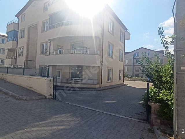 BAHÇELİEVLERDE SAHİBİNDEN SATILIK  3+1 EŞYALI DAİRE - Görsel 10