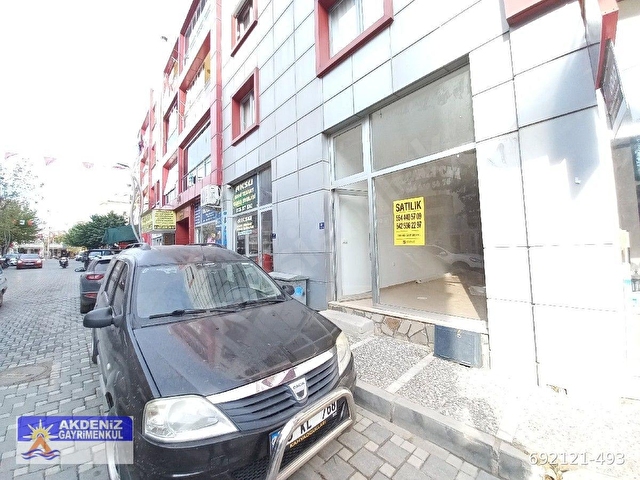 Kuşadası Güzelçamlıda Cadde Üzerinde 72 m² Depolu Satılık Dükkan - Görsel 3
