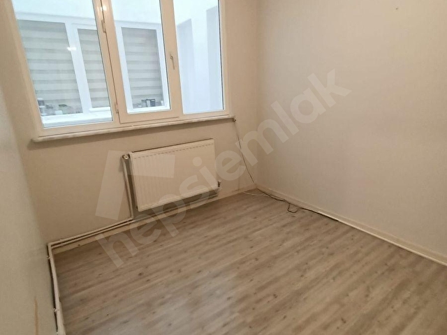 FINDIKZADE CUMA PAZARI 85 m2 2.KAT FULL YAPILI BALKONLU DAİRE - Görsel 19