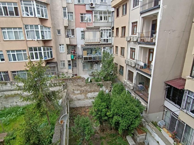 FINDIKZADE CUMA PAZARI 85 m2 2.KAT FULL YAPILI BALKONLU DAİRE - Görsel 10