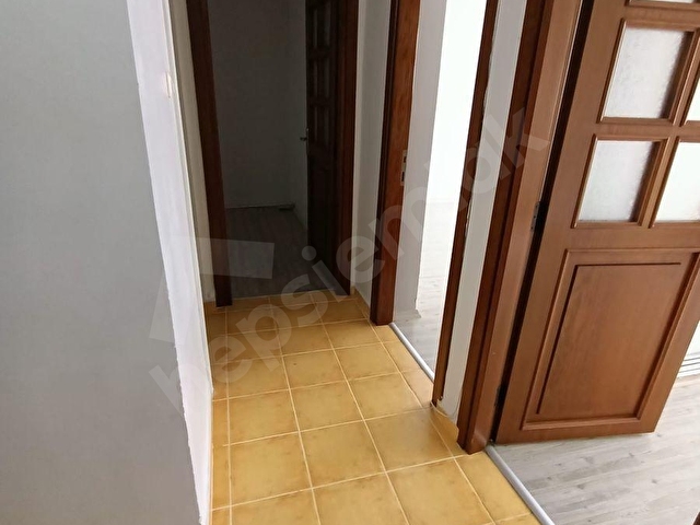 FINDIKZADE CUMA PAZARI 85 m2 2.KAT FULL YAPILI BALKONLU DAİRE - Görsel 12