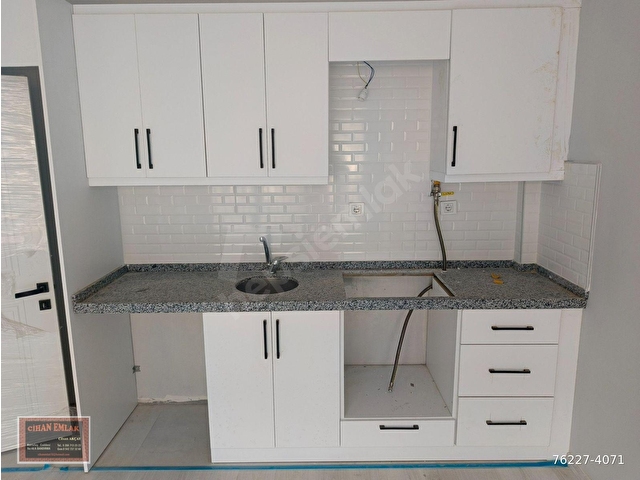BANDIRMA PAŞAMESCİT MH. DE SATILIK SIFIR ARA KAT 1+1 DAİRE - Görsel 4