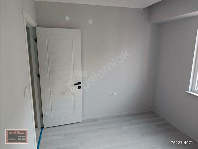 BANDIRMA PAŞAMESCİT MH. DE SATILIK SIFIR ARA KAT 1+1 DAİRE - Görsel 8