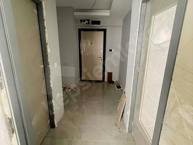 ANİTTADAN SATILIK CADDE YAKINI LÜKS BİNADA SIFIR 1+1 DAİRE - Görsel 10