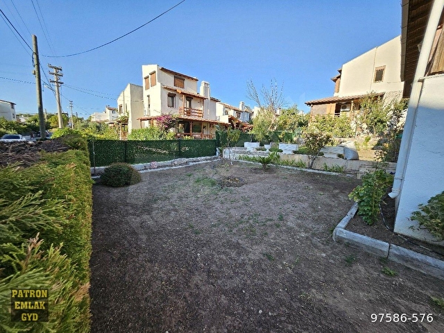 ÇEŞME ILDIR MEVKİNDE DENİZE 250 METRE MESAFEDE 350 M2 ARSA İÇİNDE SATILIK 4+1 DUBLEKS VİLLA - Görsel 7