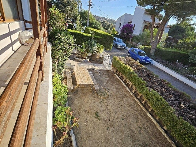 ÇEŞME ILDIR MEVKİNDE DENİZE 250 METRE MESAFEDE 350 M2 ARSA İÇİNDE SATILIK 4+1 DUBLEKS VİLLA - Görsel 14