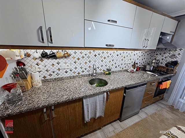 ÇEKMEKÖY TAŞDELENDE 115m2 KAPALI OTOPARKLI 2+1 DAİRE - Görsel 24
