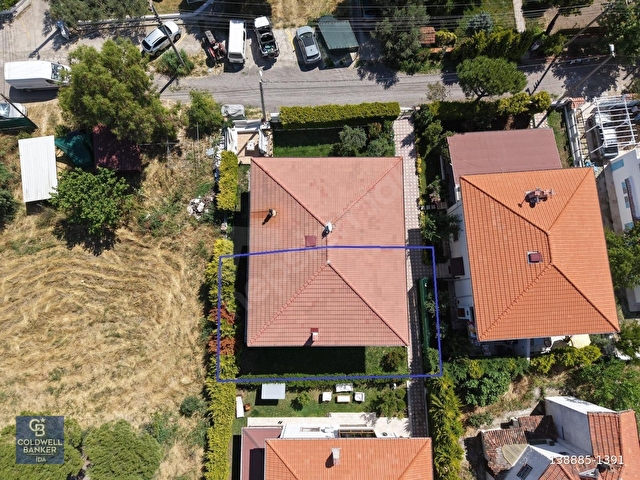 ALTINOVADA BAHÇELİ VE GENİŞ VERANDALI 4+1 VİLLA - Görsel 4