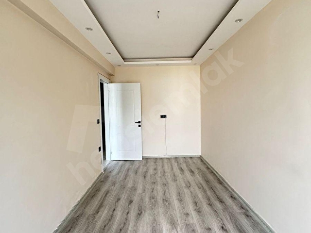 ZEKİ EMLAKTAN MURADİYE MH. 2+1 KAPALI M. KİRALIK DAİRE - Görsel 13