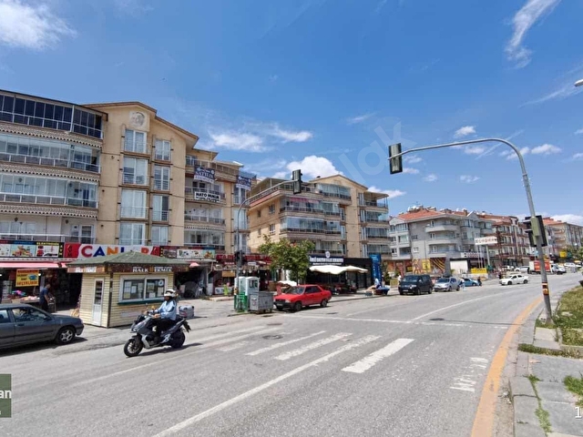 ▄GENÇASLAN▄ NATO CADDE ÜZERİ ASANSÖRLÜ TERASLI 5+1 SATILIK DAİRE - Görsel 2