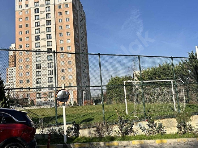 Bahçeşehir Spradon Quartz Quartz Satılık kısa katlı 4+1 daire - Görsel 5