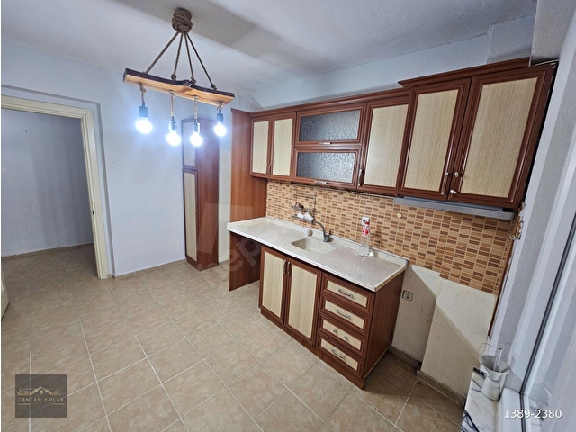 CANTAN EMLAKTAN ALTINKUM PAZAR SOKAĞINDA DENİZE 350MT ARA KAT DAİRE - Görsel 9