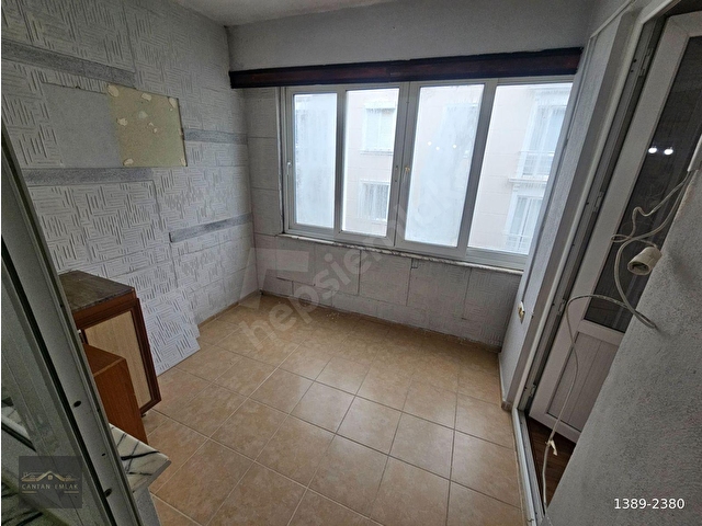CANTAN EMLAKTAN ALTINKUM PAZAR SOKAĞINDA DENİZE 350MT ARA KAT DAİRE - Görsel 7