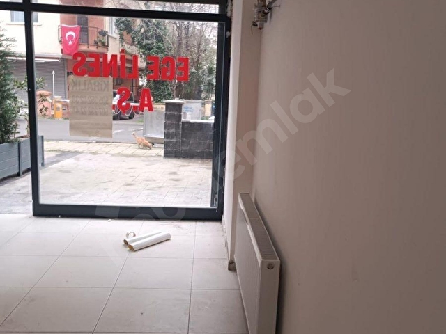 İçerenköy Ahmet Tarık Sokakta Yeni Kiralık Dükkan/Ofis/İşyeri - Görsel 4