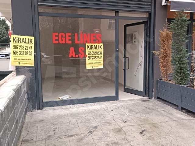 İçerenköy Ahmet Tarık Sokakta Yeni Kiralık Dükkan/Ofis/İşyeri
