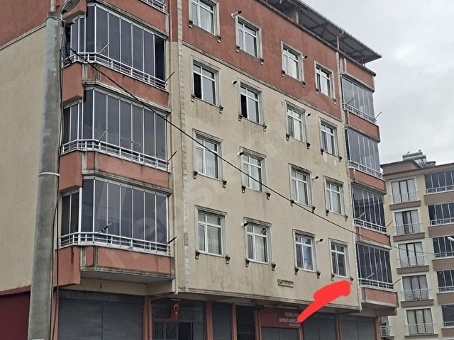 TİREBOLU EMLAKTAN KİRALIK 3+1 DAİRE