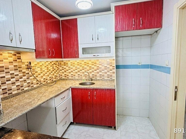 ÜÇYOL METRO YAKINI DOĞALGAZLI KLİMALI K. OTOPARKLI KİRALIK DAİRE