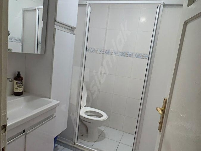 ESKİFOÇADA BAHÇELİ, GENİŞ YAŞAM ALANINA SAHİP 3+1 SATILIK DAİRE - Görsel 5