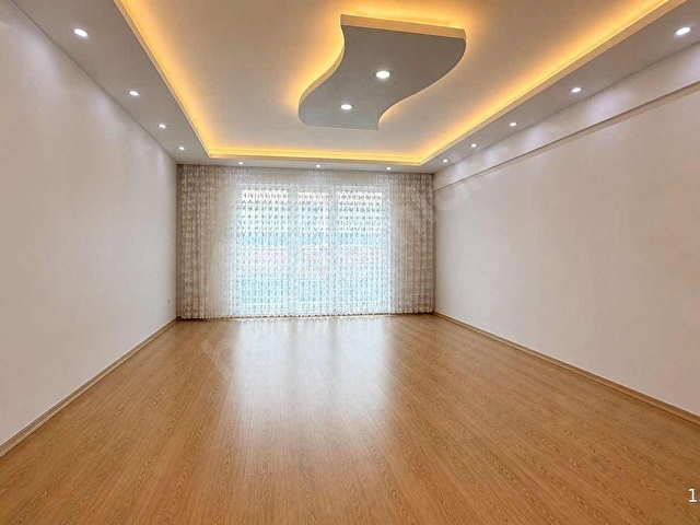 AHİMESUT PANORAMA ARDABEY SİTESİNDE GENİŞ 3+1 DAİRE