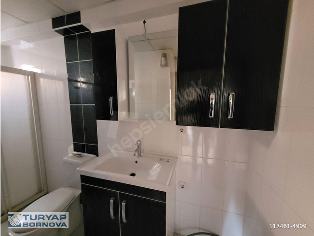 Bornovada Ege Üniversitesi ve Evka-3 Metroya Yürüme Mesafesinde Kiralık Eşyalı 1+1 Daire - Görsel 25
