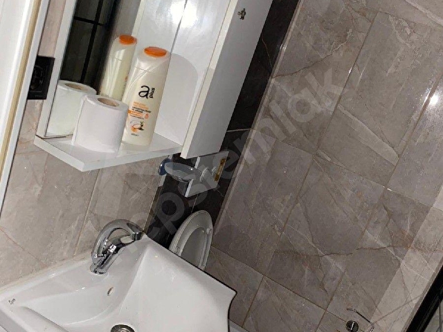 ÇINARCIK MERKEZDE denize 1 bina kat mülkiyetli MASRAFSIZ EŞYALI 1+1 YALI DAİRESİ SİZLERİ BEKLİYOR - Görsel 13