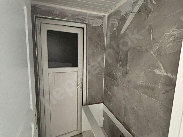 YEDİTEPE DE MERKEZİ KONUMDA SATILIK 3+1 - Görsel 16