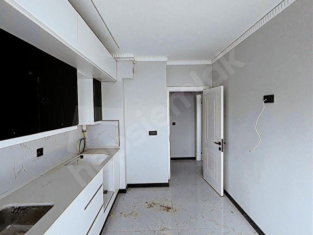 ATATÜRK MAH. GÖLET MEVKİNDE 2+1 100 M2 KİRALIK SIFIR DAİRE - Görsel 11