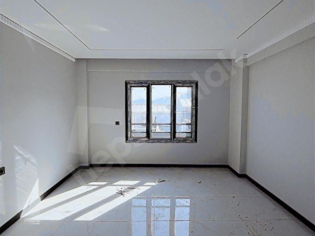 ATATÜRK MAH. GÖLET MEVKİNDE 2+1 100 M2 KİRALIK SIFIR DAİRE