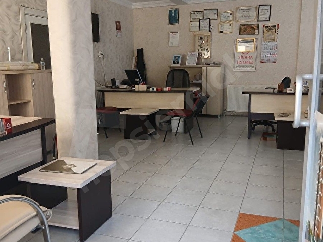 ŞANLI EMLAKDAN SATILIK PURSAKLAR KARACA CADDESİNDE  50 M2 KÖŞE DÜKKAN - Görsel 3