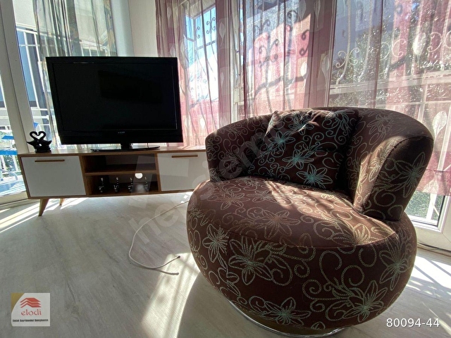 Denize 5 dakika yürüme mesafesinde , 2+1 eşyalı kiralık daire - Görsel 3