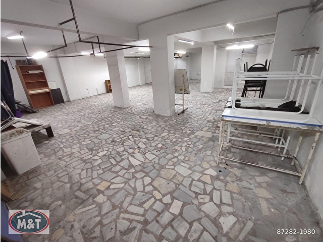 Bağcılar Yenigün Mahallesinde 130 m2 Satılık Yarı Bodrum Dükkan - Görsel 3